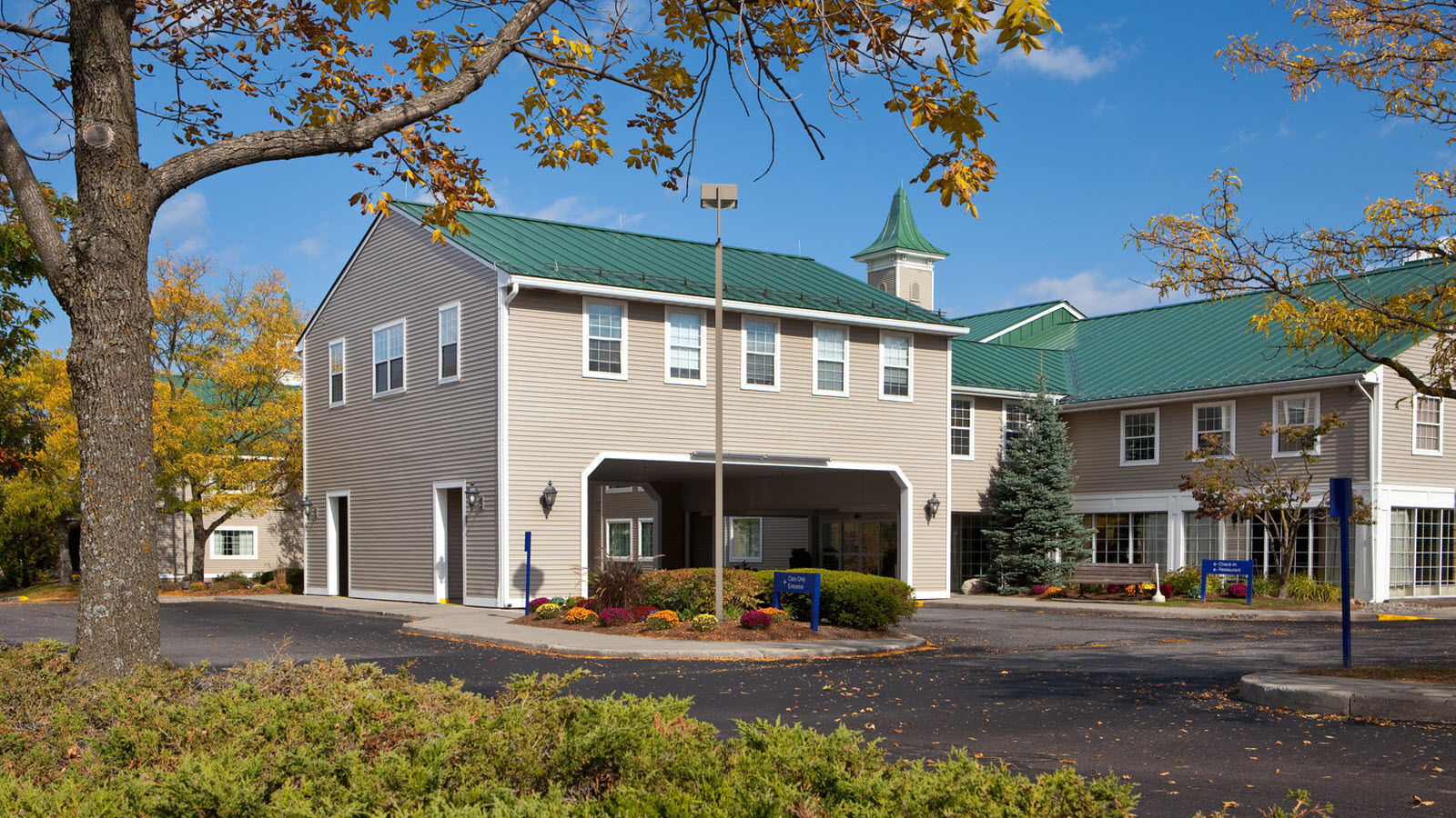 Doubletree By Hilton Hotel Burlington Vermont Exterior photo